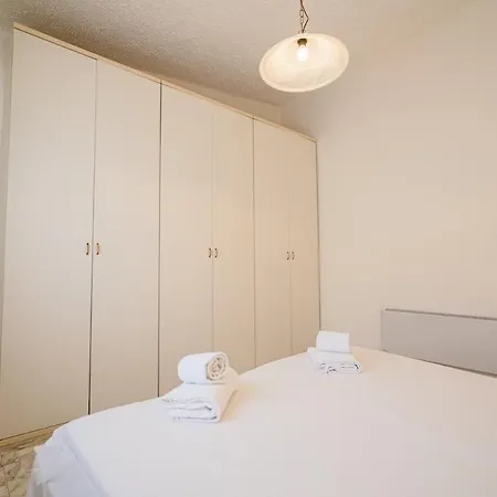 For 4 View, Terrace, Wifi And Freeparking Appartement Bardolino