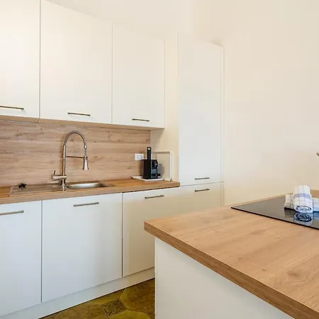 For 4 View, Terrace, Wifi And Freeparking * Bardolino