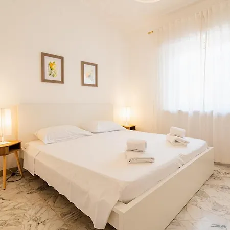 For 4 View, Terrace, Wifi And Freeparking *