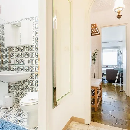 Appartement For 4 View, Terrace, Wifi And Freeparking